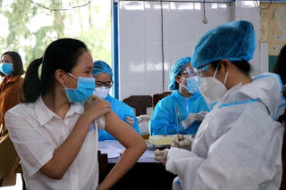 Thừa Thiên-Huế: Thực hư thông tin nữ sinh sốc phản vệ sau tiêm vaccine Covid-19