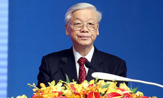Mối tình hữu nghị Việt Nam - Lào là tài sản vô giá