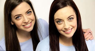 Không cùng huyết thống vẫn giống nhau như đúc