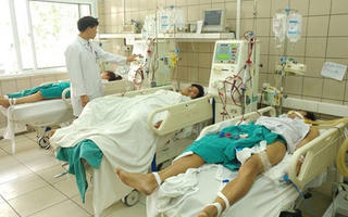 Ngộ độc rượu có methanol