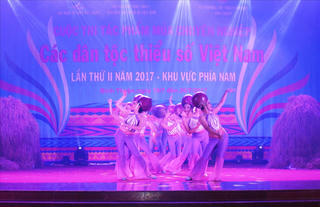 Thi tác phẩm múa chuyên nghiệp các DTTS khu vực phía Nam