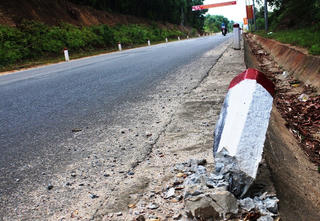 Bất an một cung đường ‘ngốn tiền tấn’