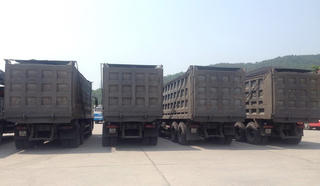 Phạt hơn 305 triệu 6 xe ‘Hổ vồ’ chở quá tải, cơi nới