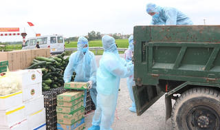 Hà Nam: Tiếp tế lương thực, thực phẩm cho hơn 3.200 hộ dân vùng phong tỏa