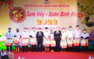 'Tiếp tục tỏa ra mọi miền để chăm lo Tết cho người có hoàn cảnh khó khăn'