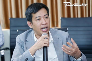 Hãy giảm áp lực đối với các em từ nhiều phía