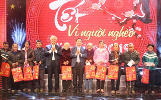 Hà Tĩnh: Gần 2 tỷ đồng ủng hộ ‘Tết vì người nghèo - Xuân Kỷ Hợi 2019’