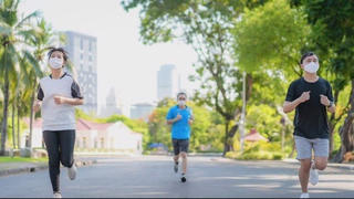 Đeo khẩu trang có thể giúp cải thiện hiệu suất chạy bộ