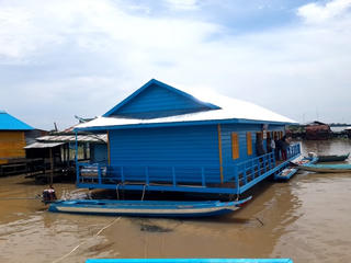 Đem niềm vui tới làng chài Kbal Tao