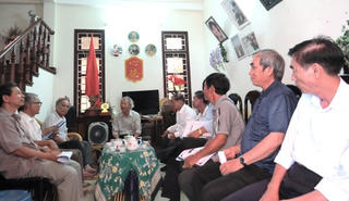 Tổ dân phố như một gia tộc