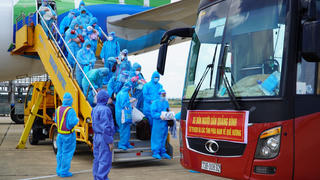 4 chuyến tàu đón khoảng 2.800 công dân Quảng Bình từ các tỉnh, thành phía Nam về quê