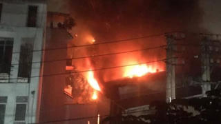 Khởi tố đối tượng phóng hoả công ty vì ghen tuông