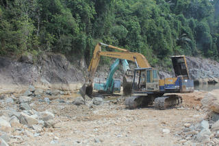 Vụ sạt lở Nhà máy Thủy điện Rào Trăng 3: Lên phương án tìm kiếm tại lòng hồ Thủy điện Rào Trăng 4