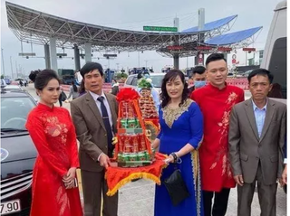 Thông tin 'đoàn xe rước dâu phải quay về do lệnh phong tỏa' là không chính xác