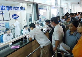 Thống nhất giá dịch vụ y tế giữa các bệnh viện cùng hạng