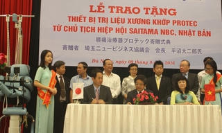 ĐH Đà Nẵng tiếp nhận thiết bị trị liệu xương khớp Protec phục vụ đào tạo