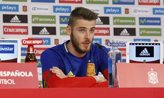 Bên lề Euro: De Gea lên tiếng phủ nhận scandal
