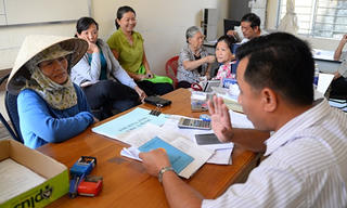 Quy định chế độ đối với cán bộ chuyên trách các Hội