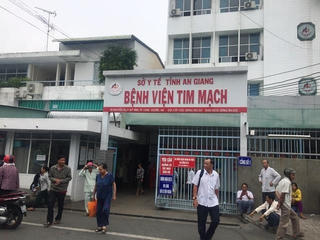 Làm rõ vụ bảo vệ Bệnh viện Tim mạch bị đâm trọng thương
