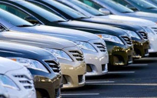 Giá giảm 70 triệu, ô tô đổ về Việt Nam tăng 2,5 lần