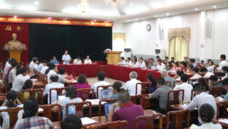 100 luật sư tư vấn pháp lý cho công dân đến khiếu nại tố cáo
