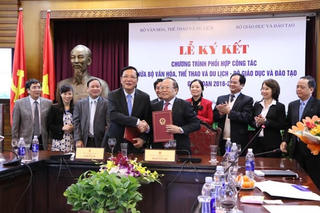 Bộ VHTT&DL và Bộ GD&ĐT phối hợp đẩy mạnh hoạt động ‘học tập suốt đời’