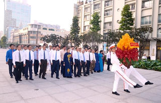 70 năm Nam Bộ thành đồng