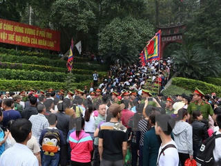 Không còn tình trạng ùn tắc cục bộ trong ngày Giỗ Tổ Hùng Vương