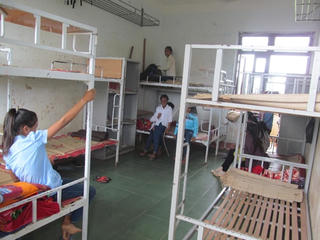 Thiếu nhà ở bán trú cho học sinh dân tộc