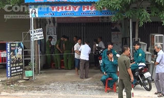 Vợ hãi hùng phát hiện chồng treo cổ trong tiệm cắt tóc