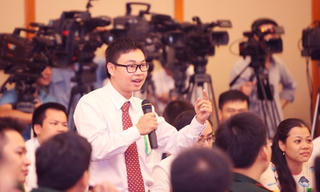 'Cởi trói' cho nhà khoa học