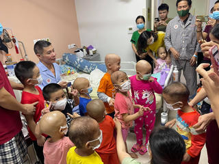 NSND Công Lý xúc động viết tâm thư sau khi xuất viện