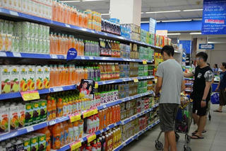Doanh nghiệp ngành thực phẩm: Lo thua ngay trên sân nhà