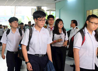 Tuyển sinh lớp 10 ở Hà Nội: Giảm căng thẳng cho thí sinh