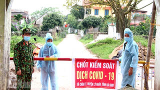 Tạm đình chỉ công tác Giám đốc Trung tâm Y tế huyện Lý Nhân