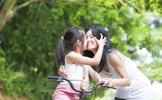 Phát động cuộc thi 'Mẹ trong tâm trí con lần thứ II – 2016'