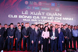 HLV Miura quyết đưa CLB TP HCM vào top 3 ở V-League 2018