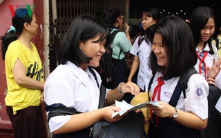 Học sinh TP HCM hoang mang khi bỏ cộng điểm nghề