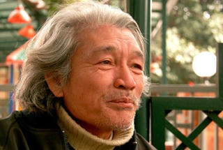 Tình yêu dù đến muộn…