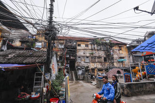 [ẢNH] Nỗi niềm chung cư cũ