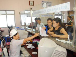 Bảo đảm tất cả người bệnh được khám và điều trị kịp thời