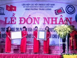 Cụm di tích lịch sử văn hóa Tiên Sơn đón Bằng bảo trợ của UNESSCO