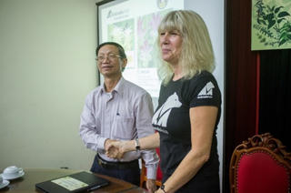 Năm 2020, chấm dứt nạn nuôi nhốt gấu lấy mật