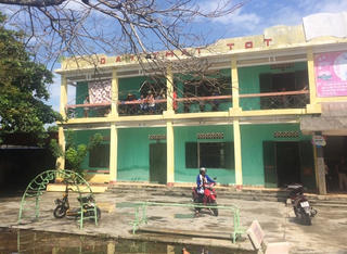 Học sinh lớp 4 tử vong tại trường tiểu học trong giờ ra chơi