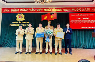 Chở 6kg Ketamin, gần 25.000 viên ma túy trên xe ô tô biển Hà Nội 