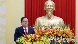 Người dân lo lắng trước sự tăng giá của các mặt hàng thiết yếu