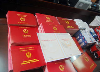 Hà Tĩnh: Phát hiện nhiều Đảng ủy viên sử dụng bằng giả