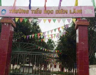 Cô giáo đánh 23 em học sinh bị đình chỉ đứng lớp 1 năm