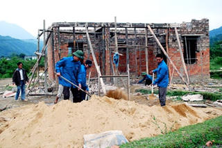 Bến Tre hỗ trợ xây mới nhiều nhà Đại Đoàn kết cho hộ nghèo