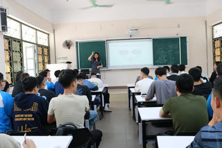 Hỗ trợ tối đa cho học sinh, sinh viên trong quá trình học trực tuyến